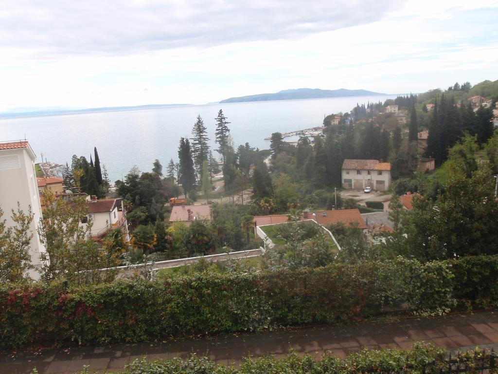 Villa Mihaela Ičići Exterior foto
