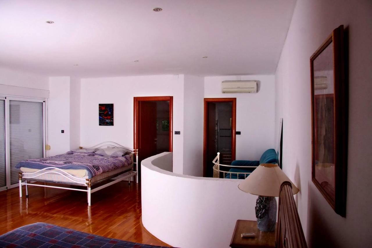 Villa Mihaela Ičići Exterior foto
